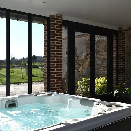 Domaine De La Lochetiere D'hotes Normandel