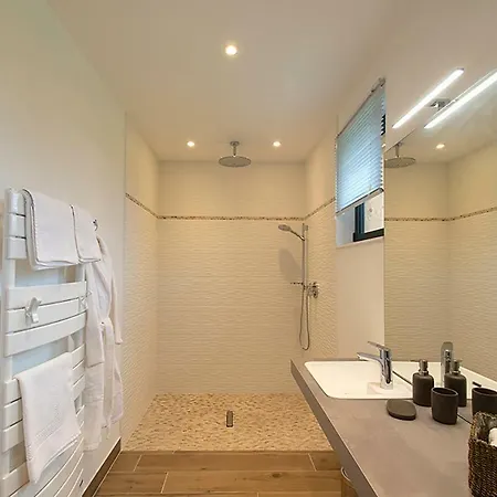 Domaine De La Lochetière D'hôtes Bed & Breakfast