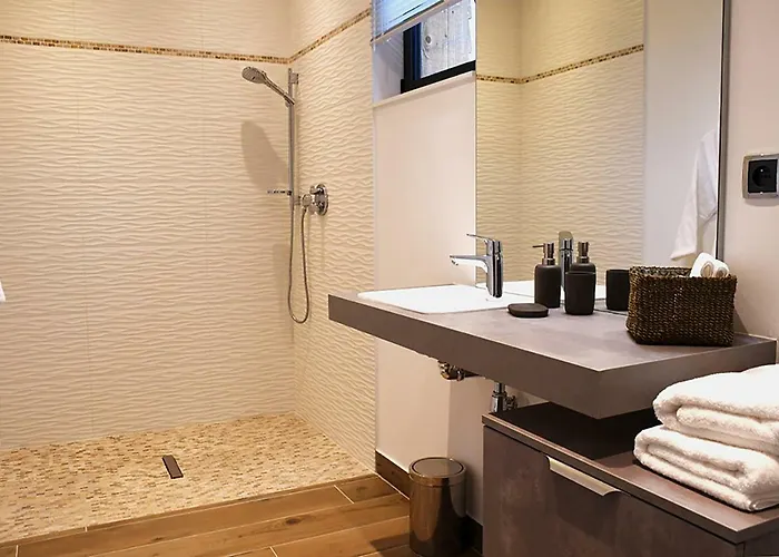 Domaine De La Lochetiere D'hotes